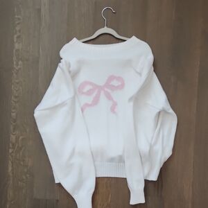 Hollister White Sweater with Pink Bow